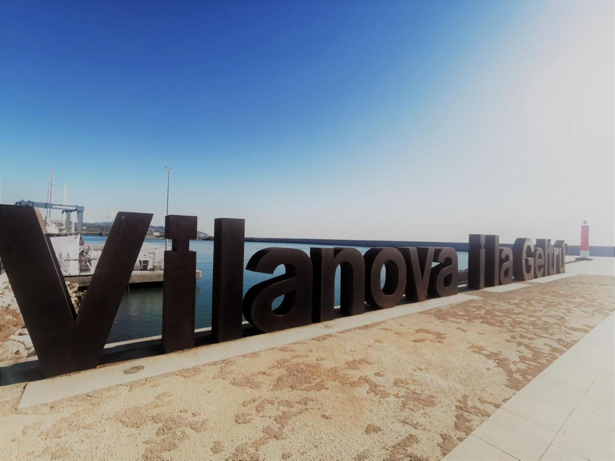 شقة Casa Kimo Platja فيلانوفا إي لا خيلترا المظهر الخارجي الصورة
