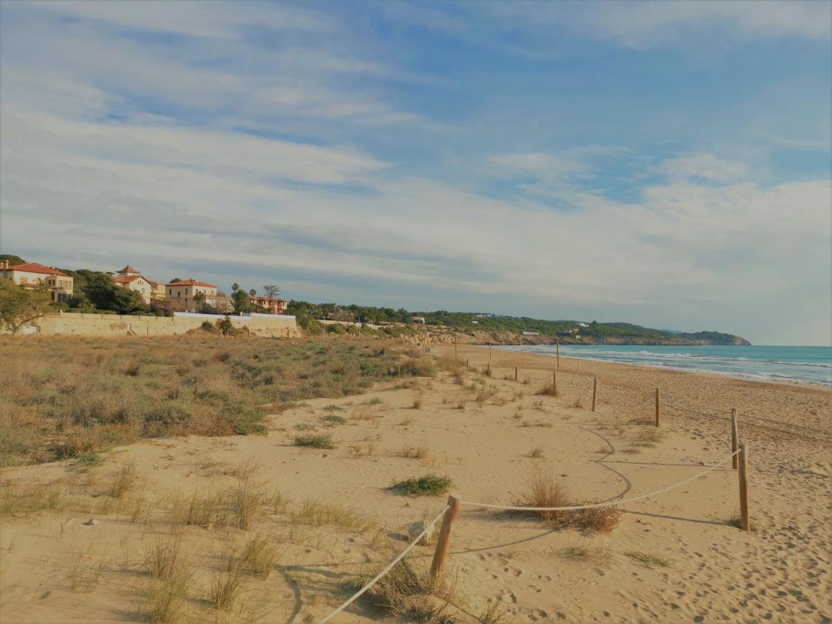 شقة Casa Kimo Platja فيلانوفا إي لا خيلترا المظهر الخارجي الصورة